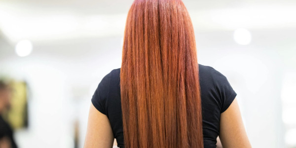 Prostowanie włosów – wszystko co musisz wiedzieć