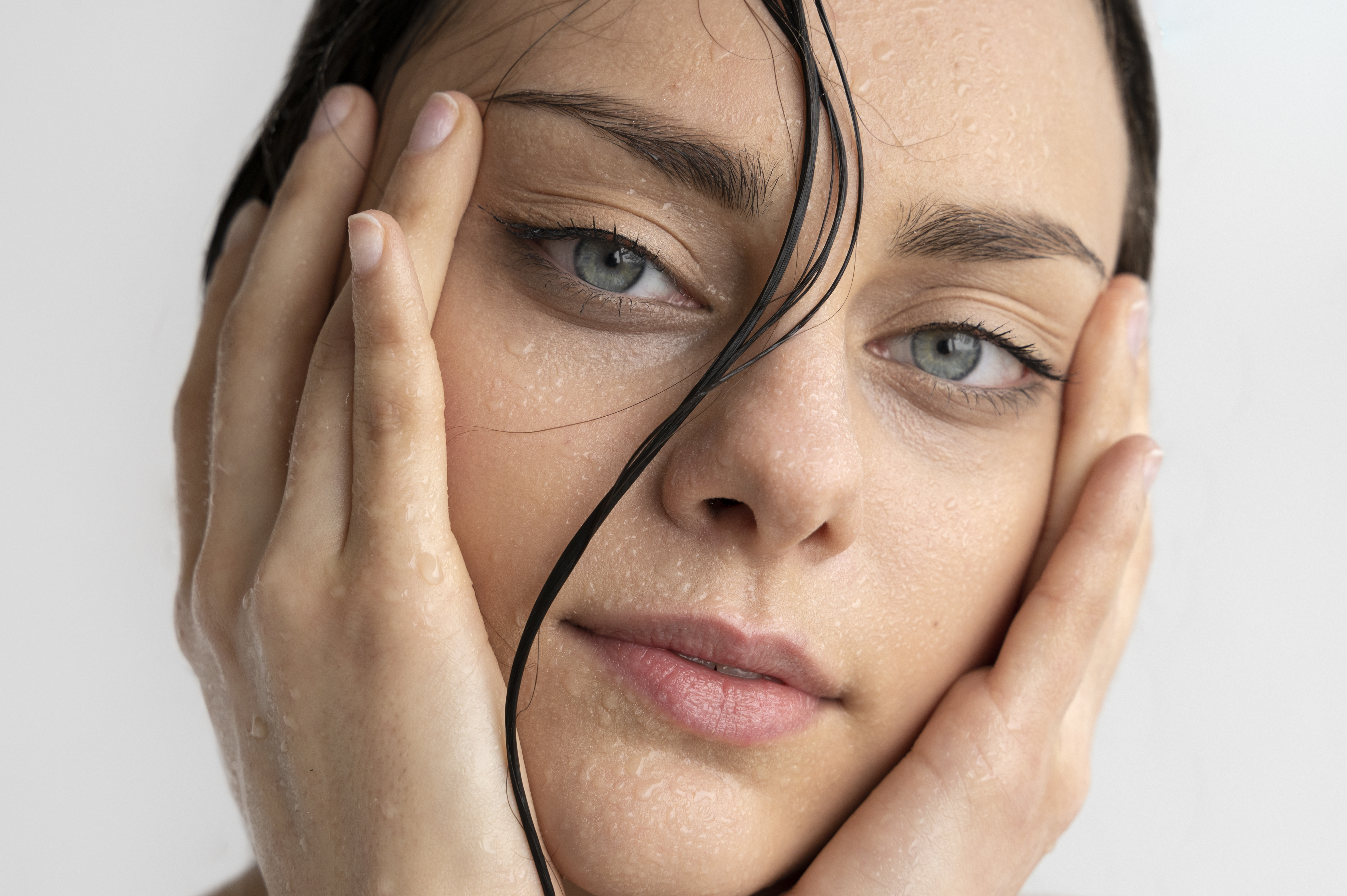 Jak dotlenić skórę twarzy? Nasze sposoby